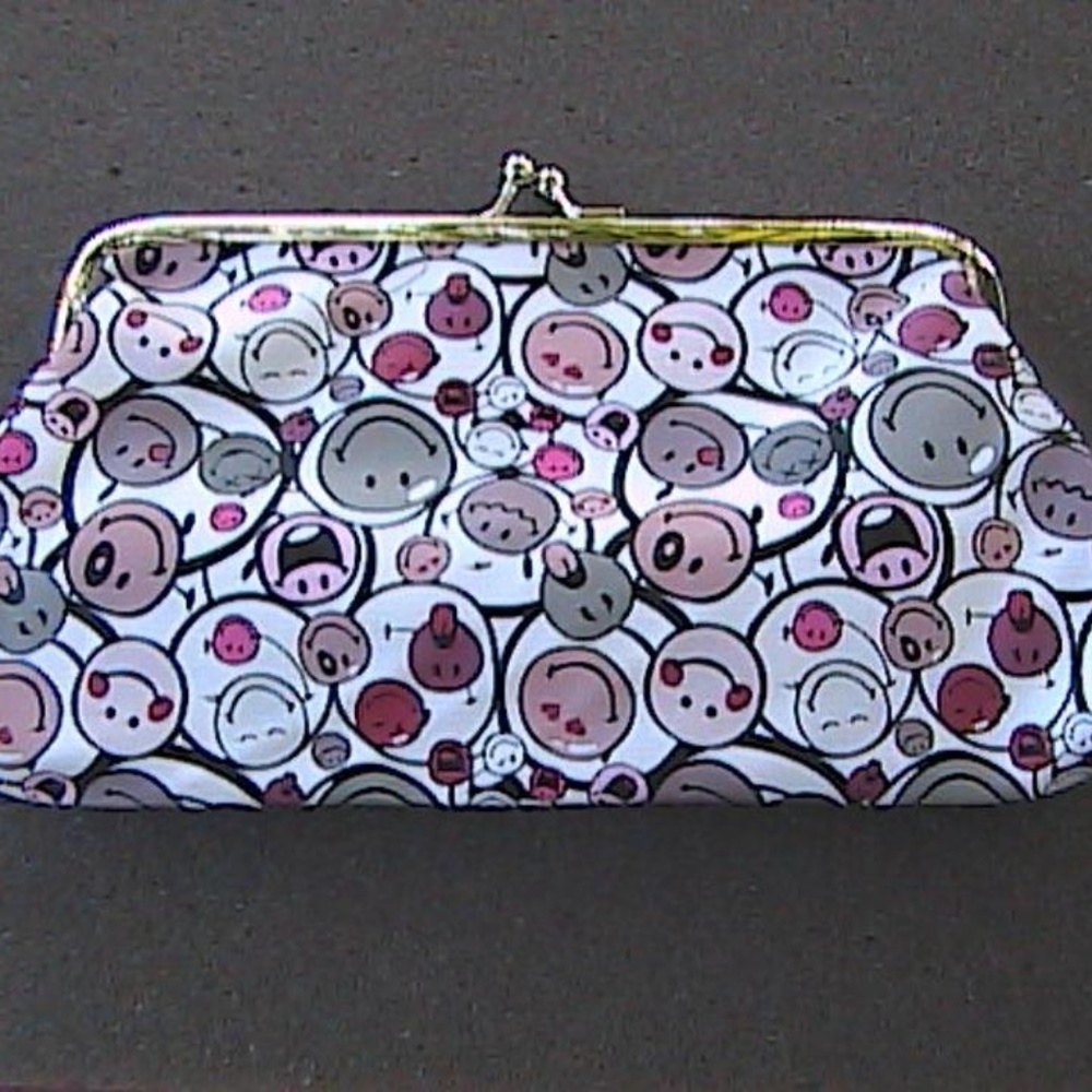 Happy Multicolor Clutch 4"L x 7.5"W x 4"H